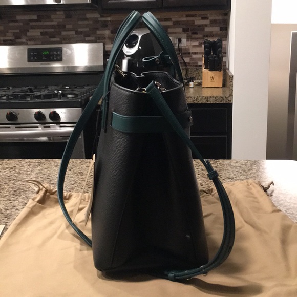 Sold NWT Burberry Medium Banner - Picture 7 of 8